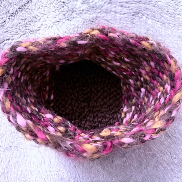 Multicolor Knit handmade Beanie - Picture 6 of 6